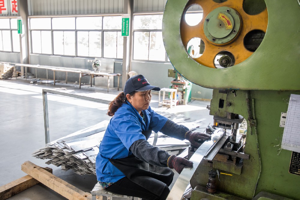 角碼折彎?rùn)C(jī)